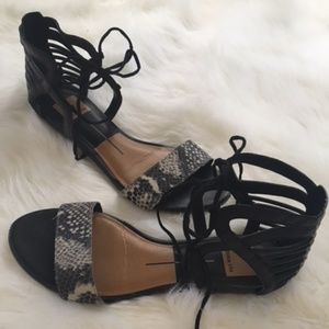 Dolce Vita Snake Skin Lace Up Sandal Size 7.5